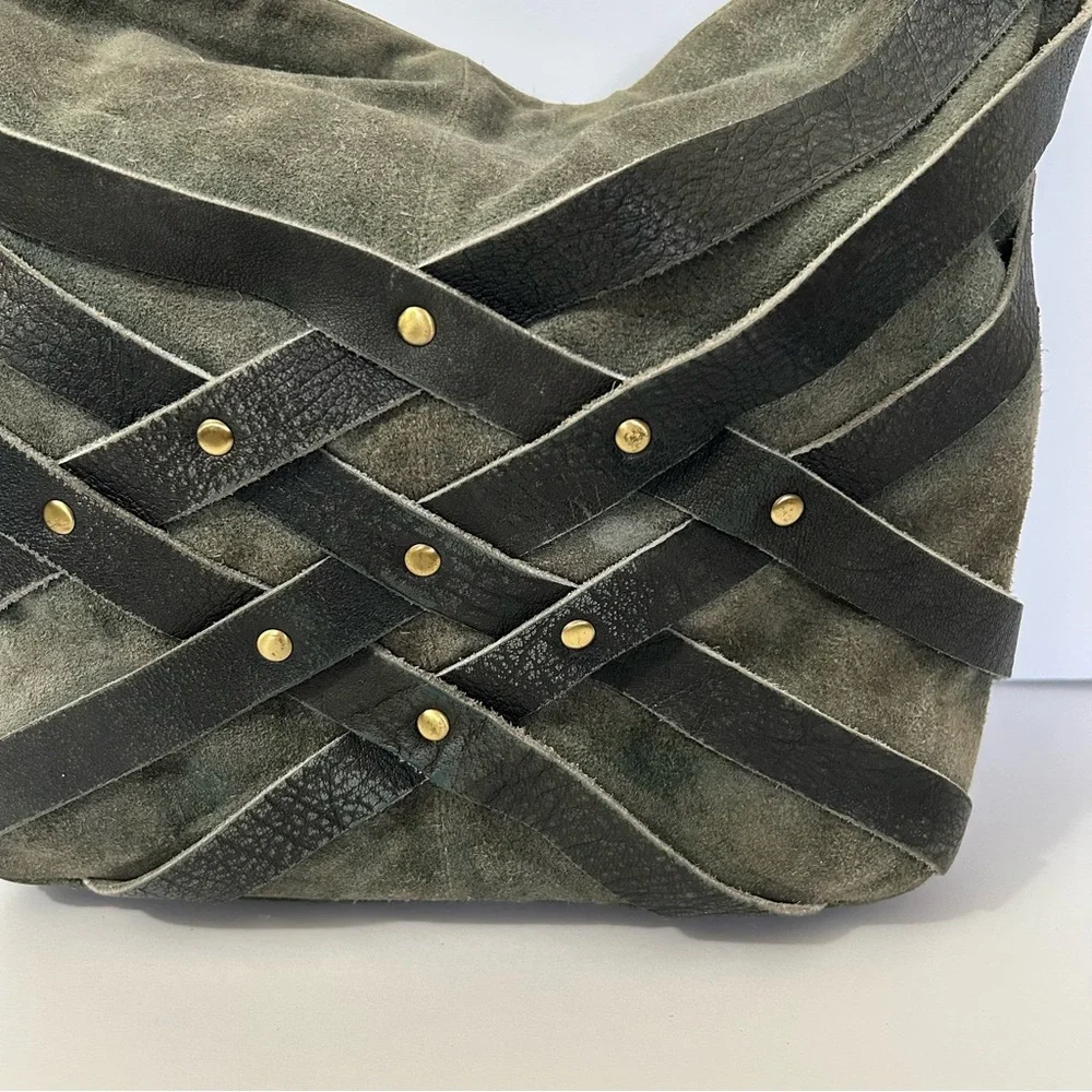 UO - Deena & Ozzy - Elegant Green Suede and Leather Boho Shoulder/Crossbody Bag - Picture 16 of 16